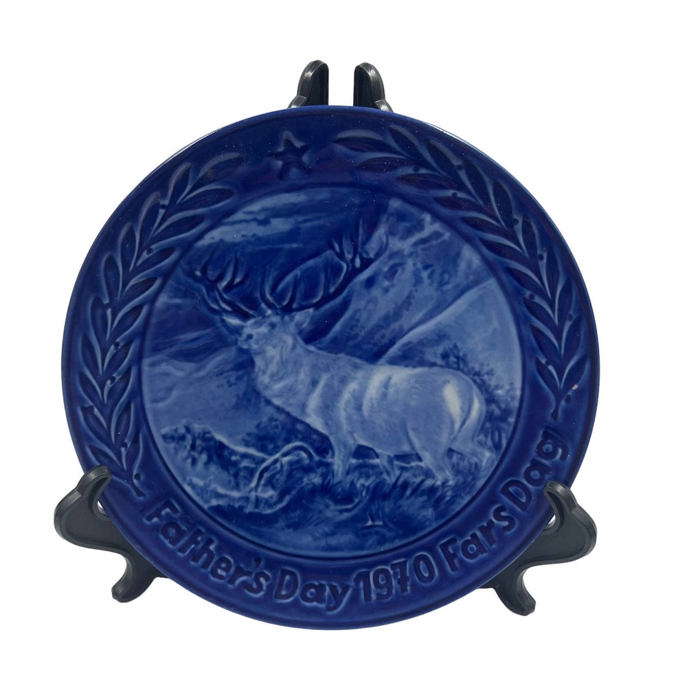 Vintage Marmot-China First Issue 1970 Father's Day‎ Moose Blue Collector Plate